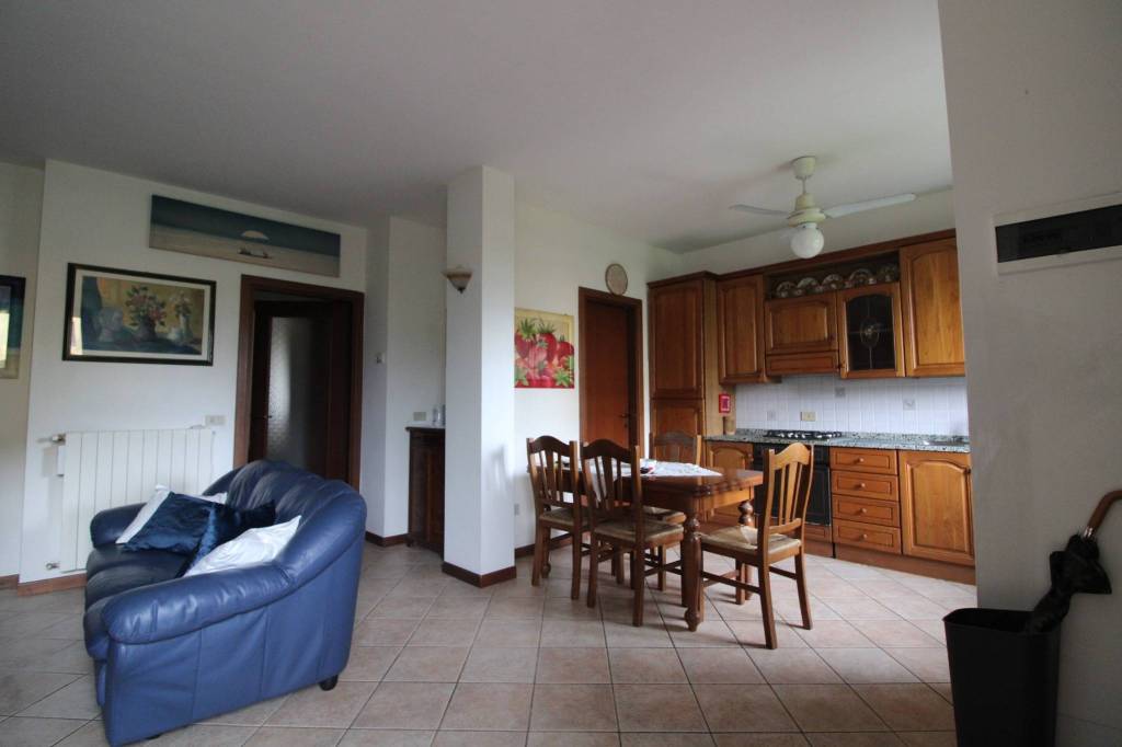 Appartamento in vendita a Crespina Lorenzana (PI)