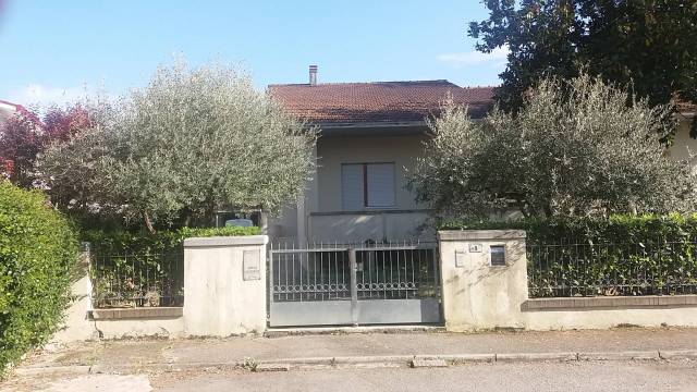 Morciano Romagna Villa Bifamiliare Giardino Elenchi E Prezzi Di