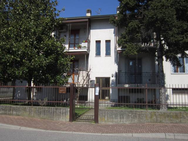 Appartamento, Visconti, 0, Vendita - San Zenone Al Lambro