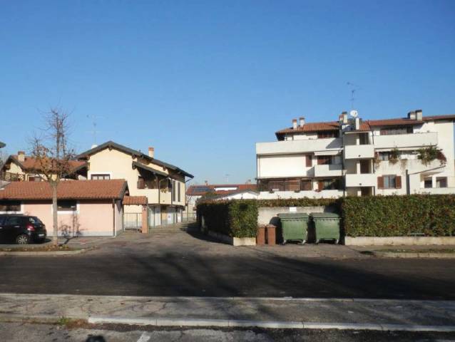 Appartamento, Giovanni Falcone, 0, Vendita - Rosate